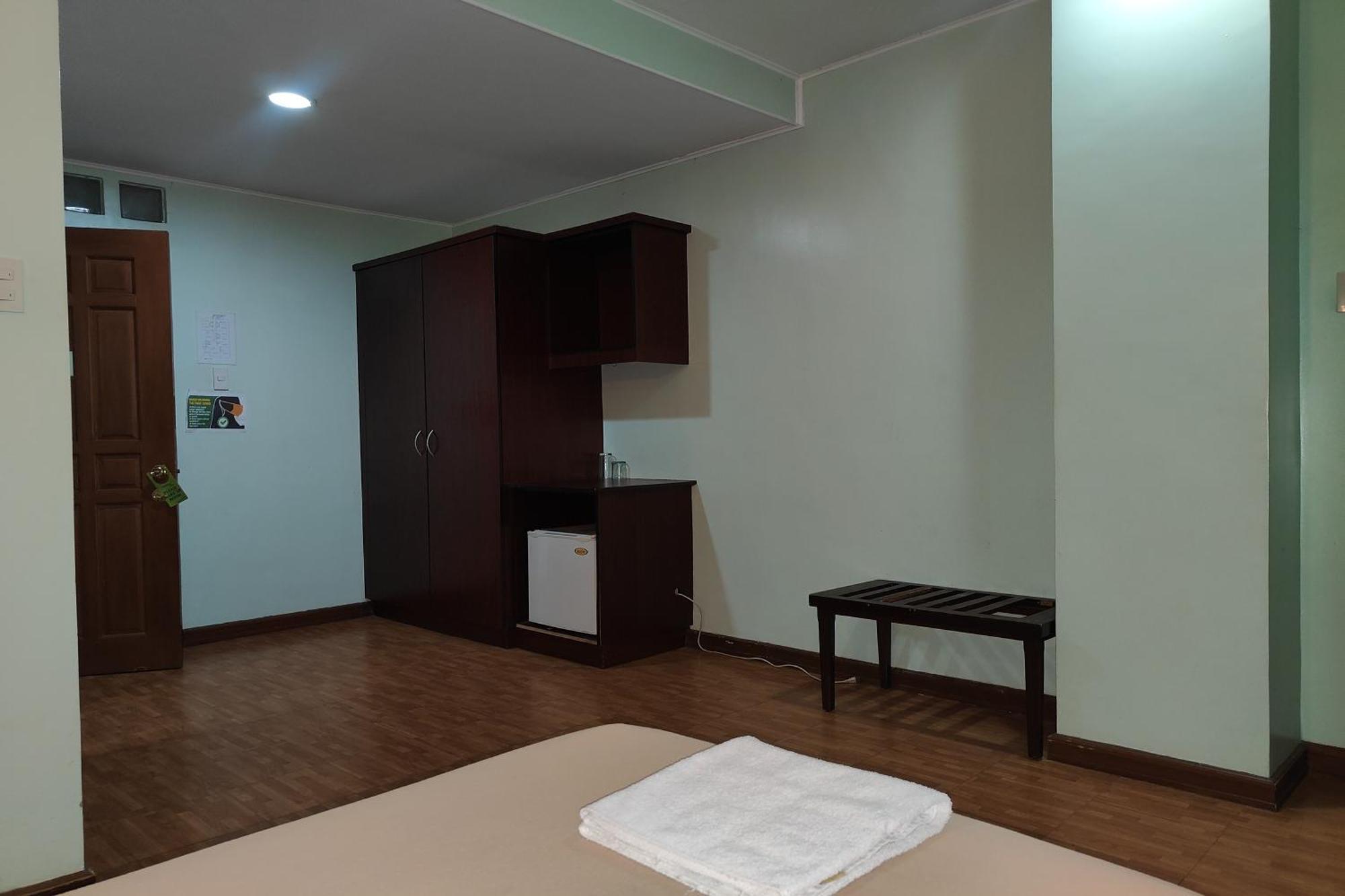 Hotel Oftana Near Oakridge Cebu