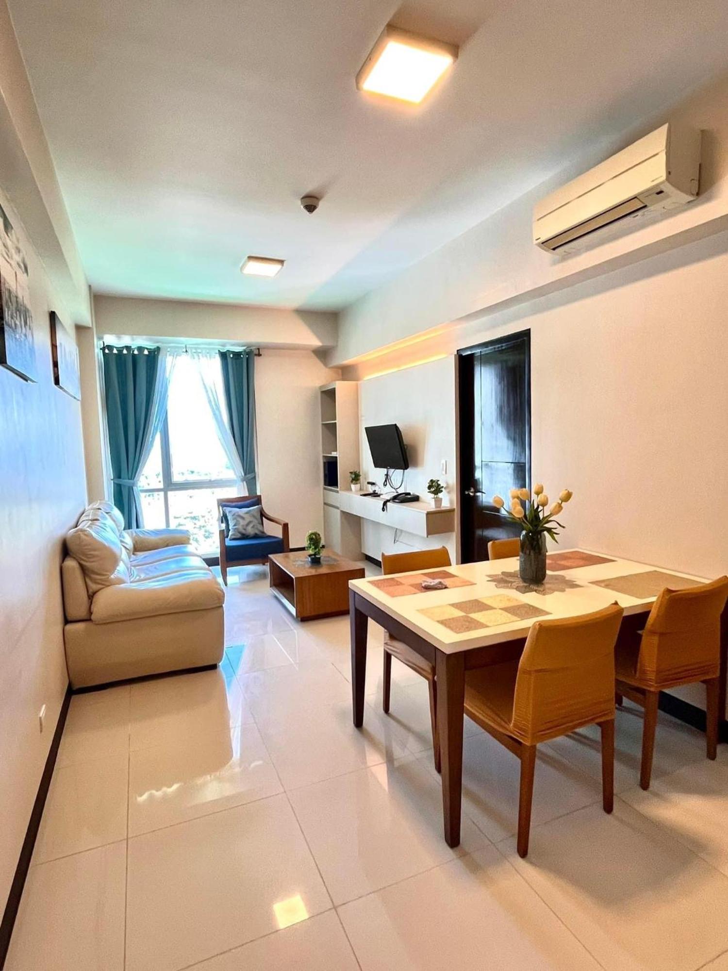 Mactan Newtown With Pool Access *