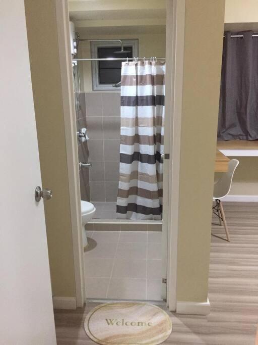 Spacious 2br At It Park W Pool & Stream Video Apartment