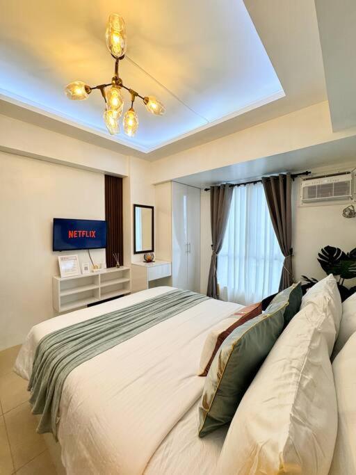 Vibe & Thrive At Unit In Avida Towers Riala Tower 2