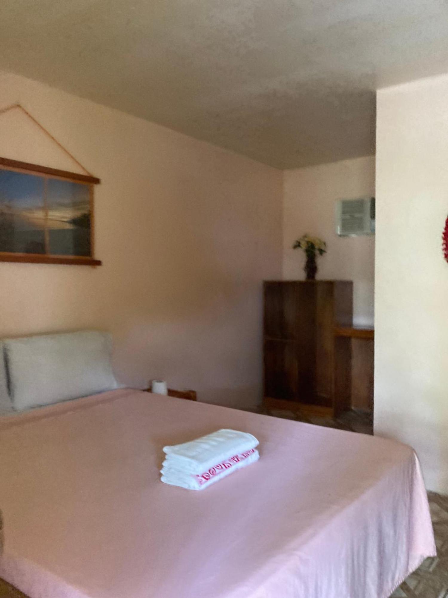 Camotes Affordable Staycation Bed & Breakfast