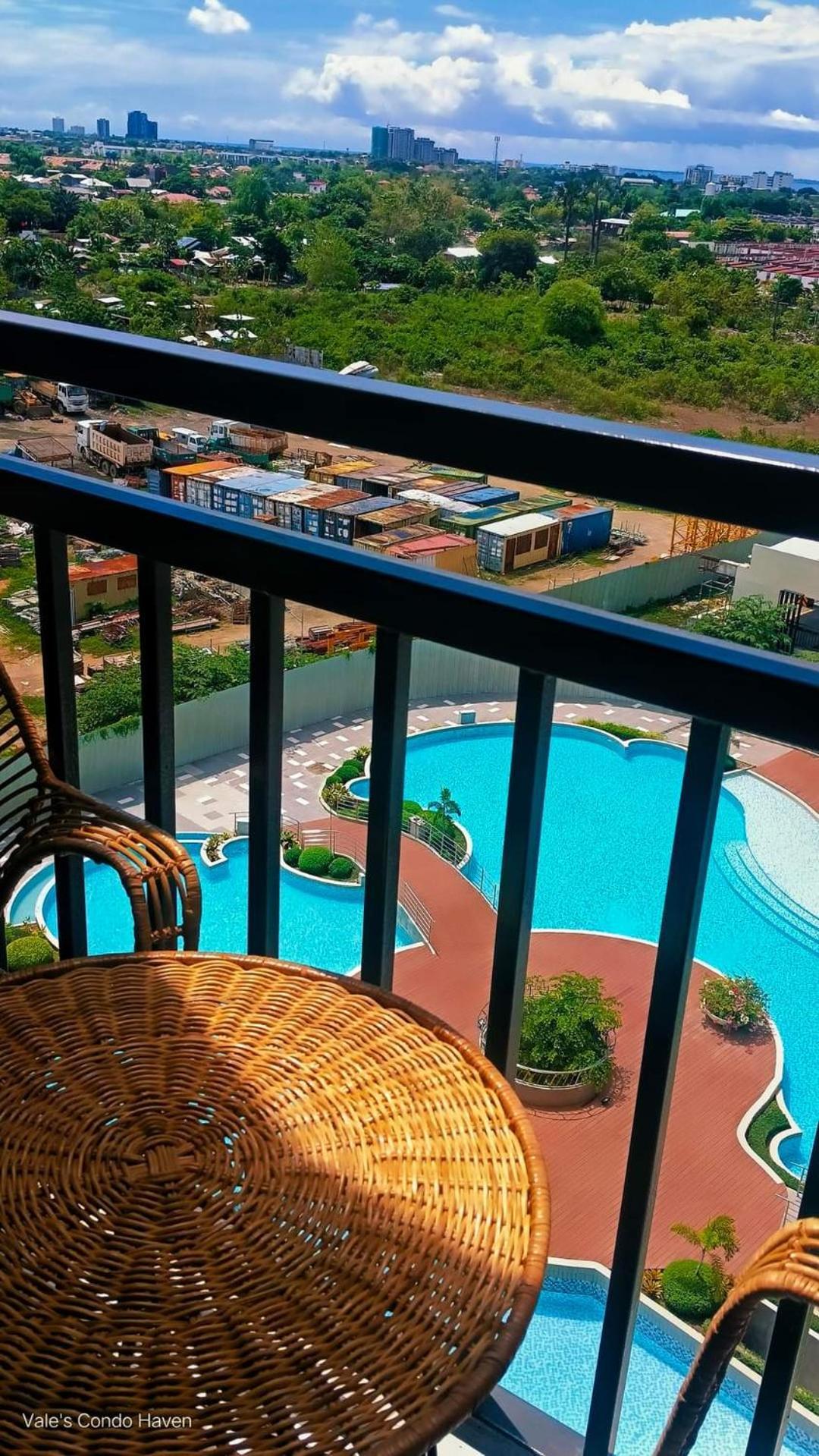 Executive Poolside - Near Mactan Airport Lapu-Lapu City