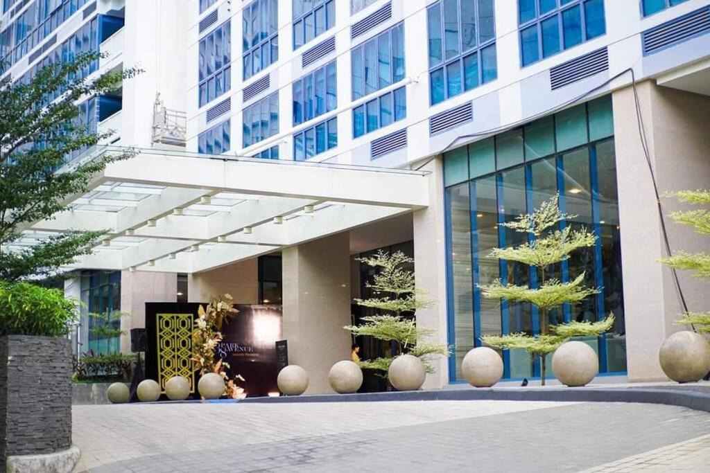 Chloe At 38 Park Cebu