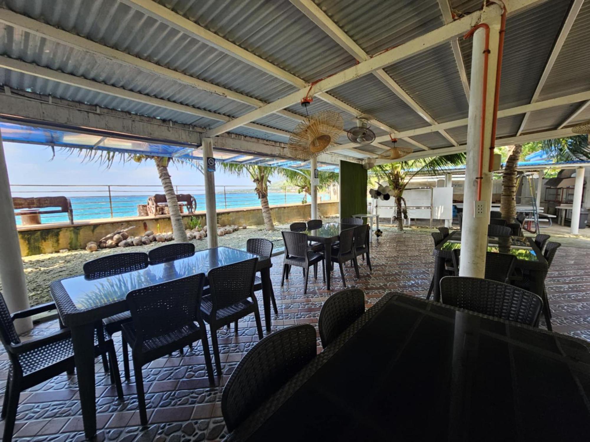 Palanas By The Sea Hotel