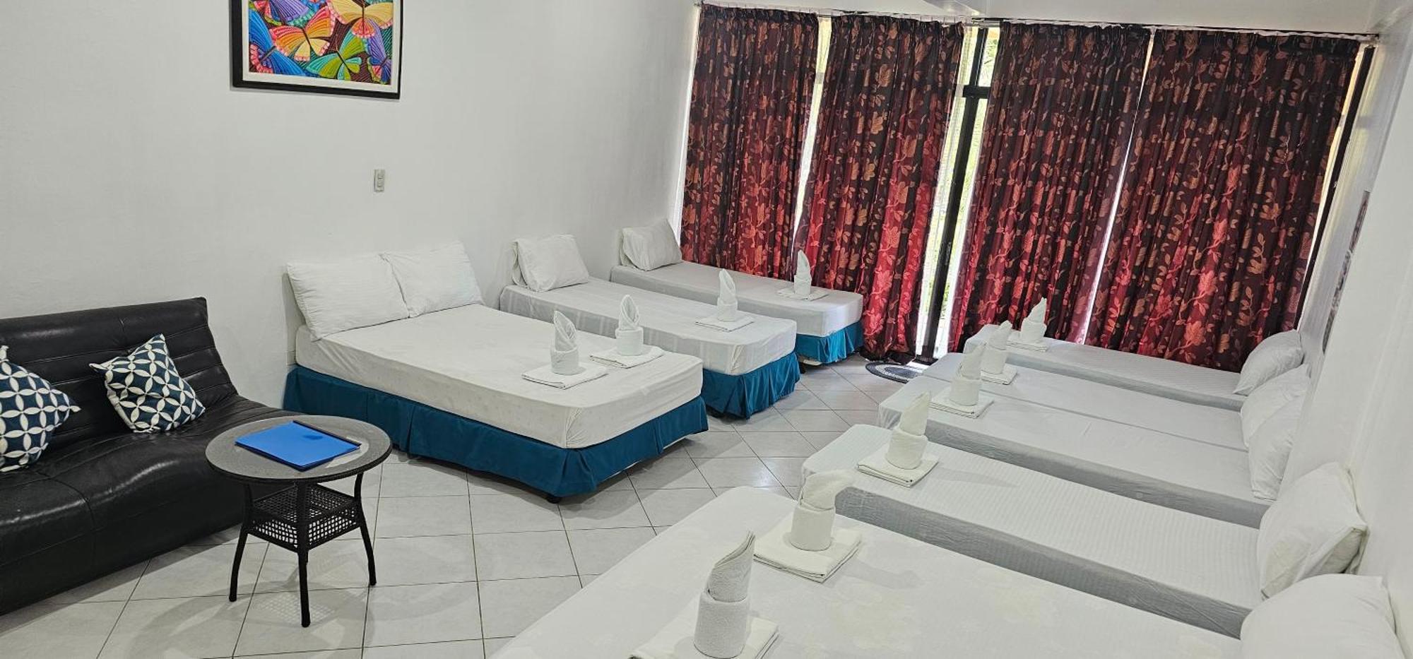 Hotel Palanas By The Sea 3*