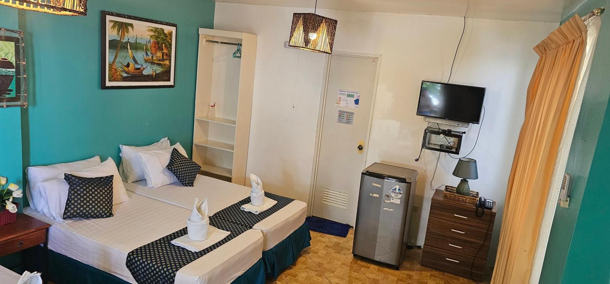 Hotel Palanas By The Sea 3*