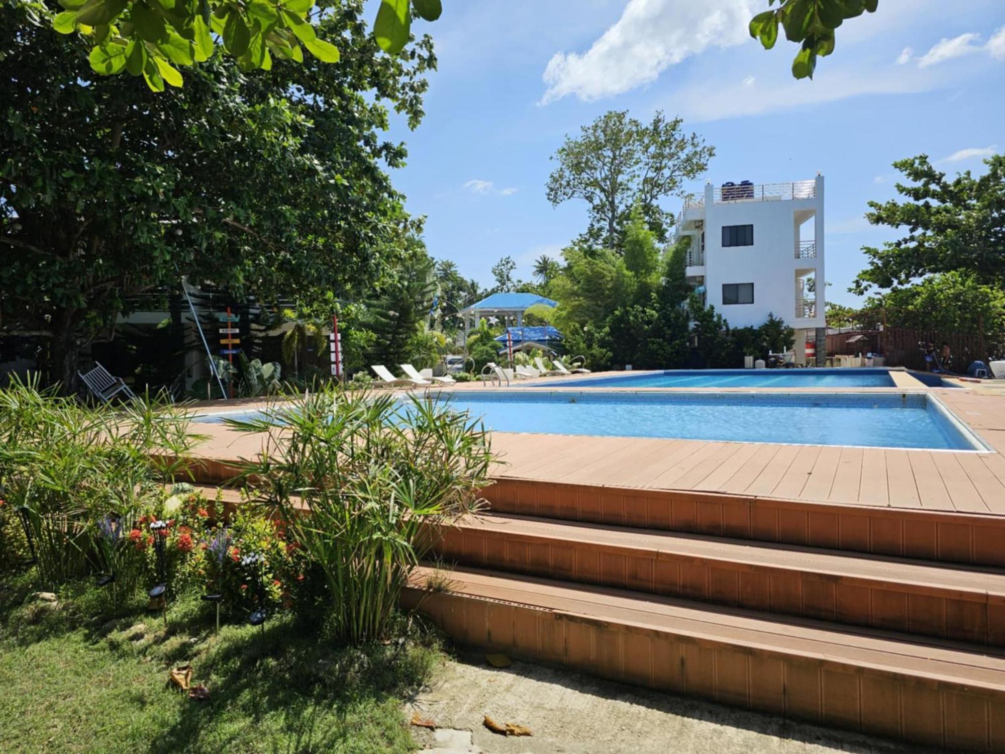Palanas By The Sea Hotel