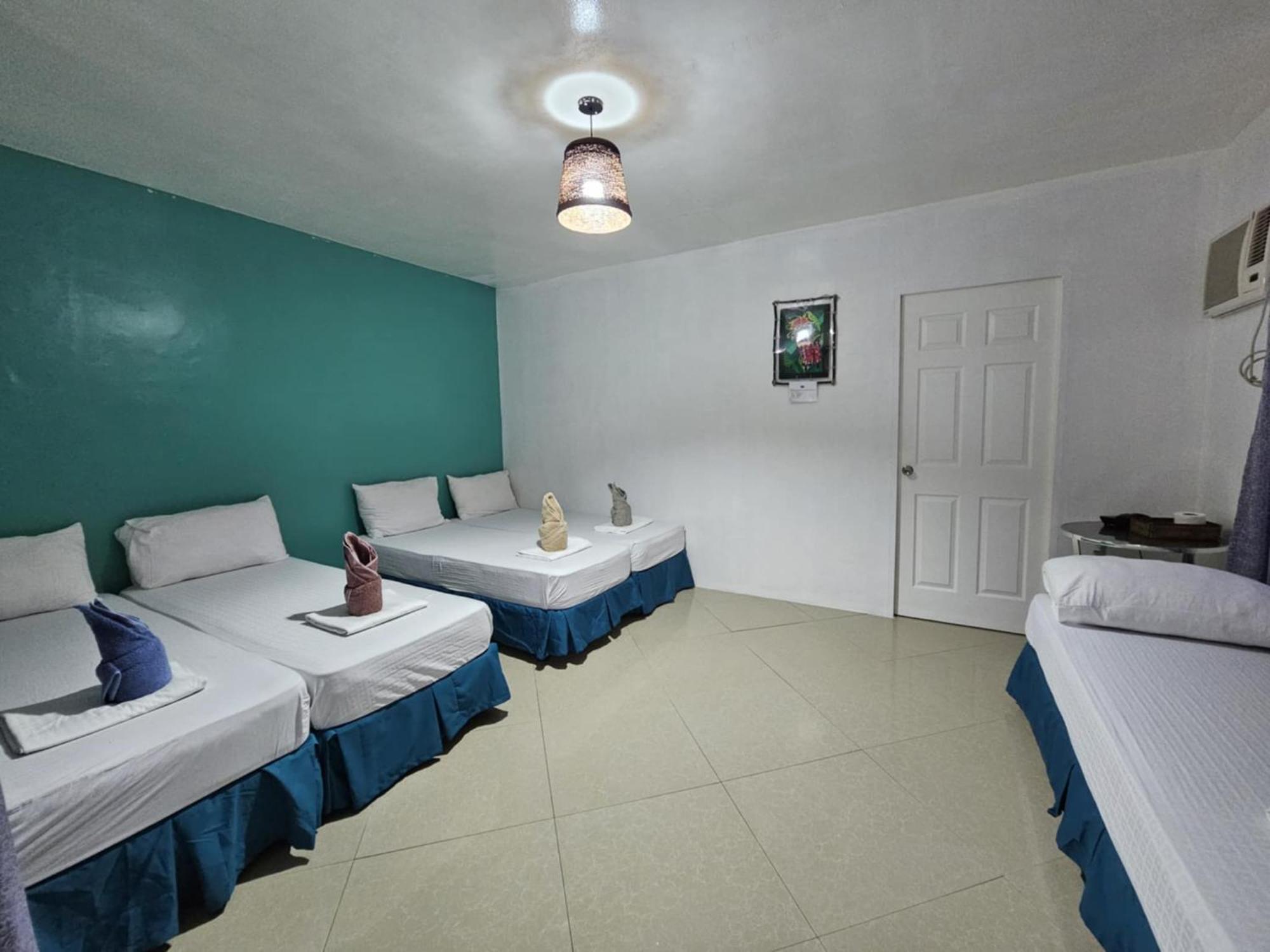 Palanas By The Sea 3*