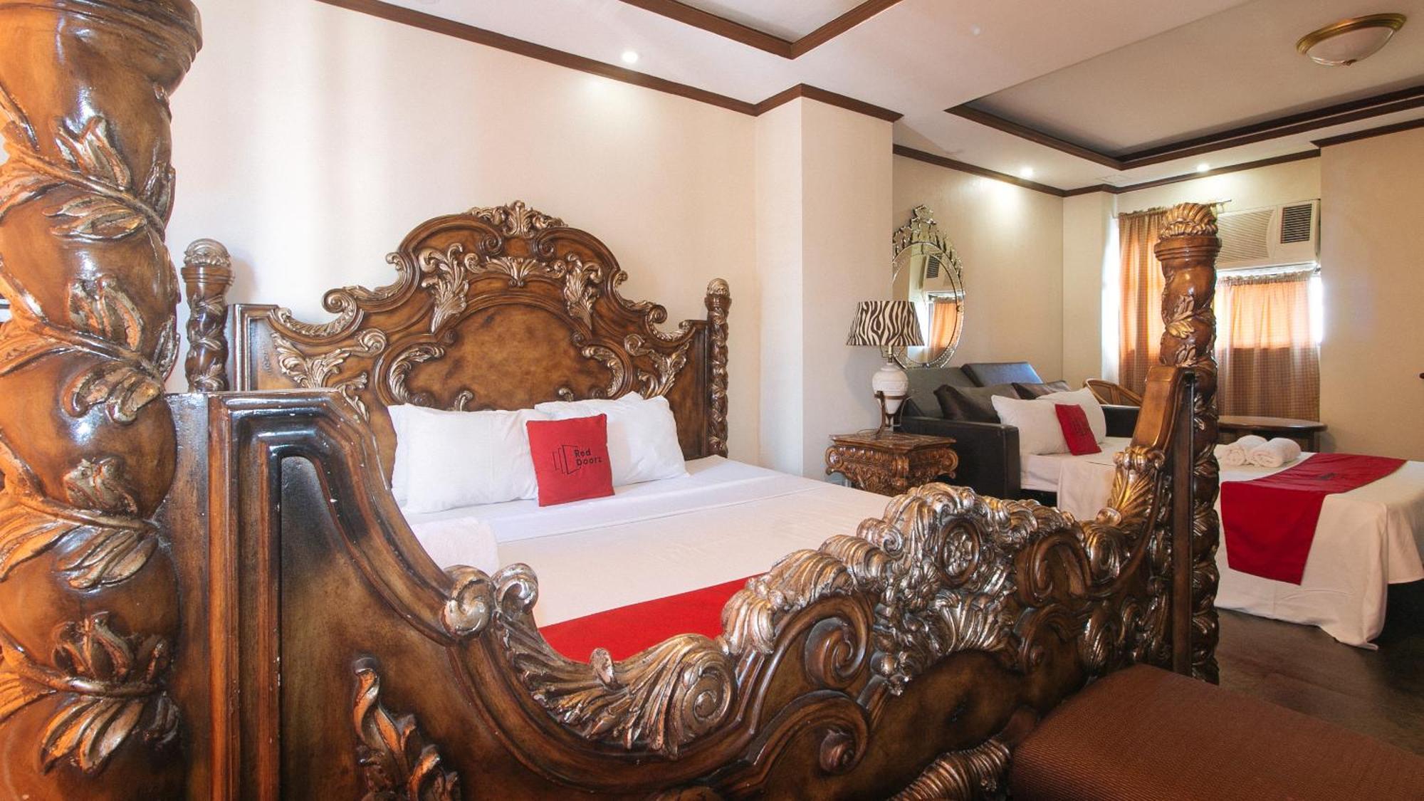 Reddoorz New Era Budget Mabolo Former Reddoorz Near Landers Superstore Hotel 2*