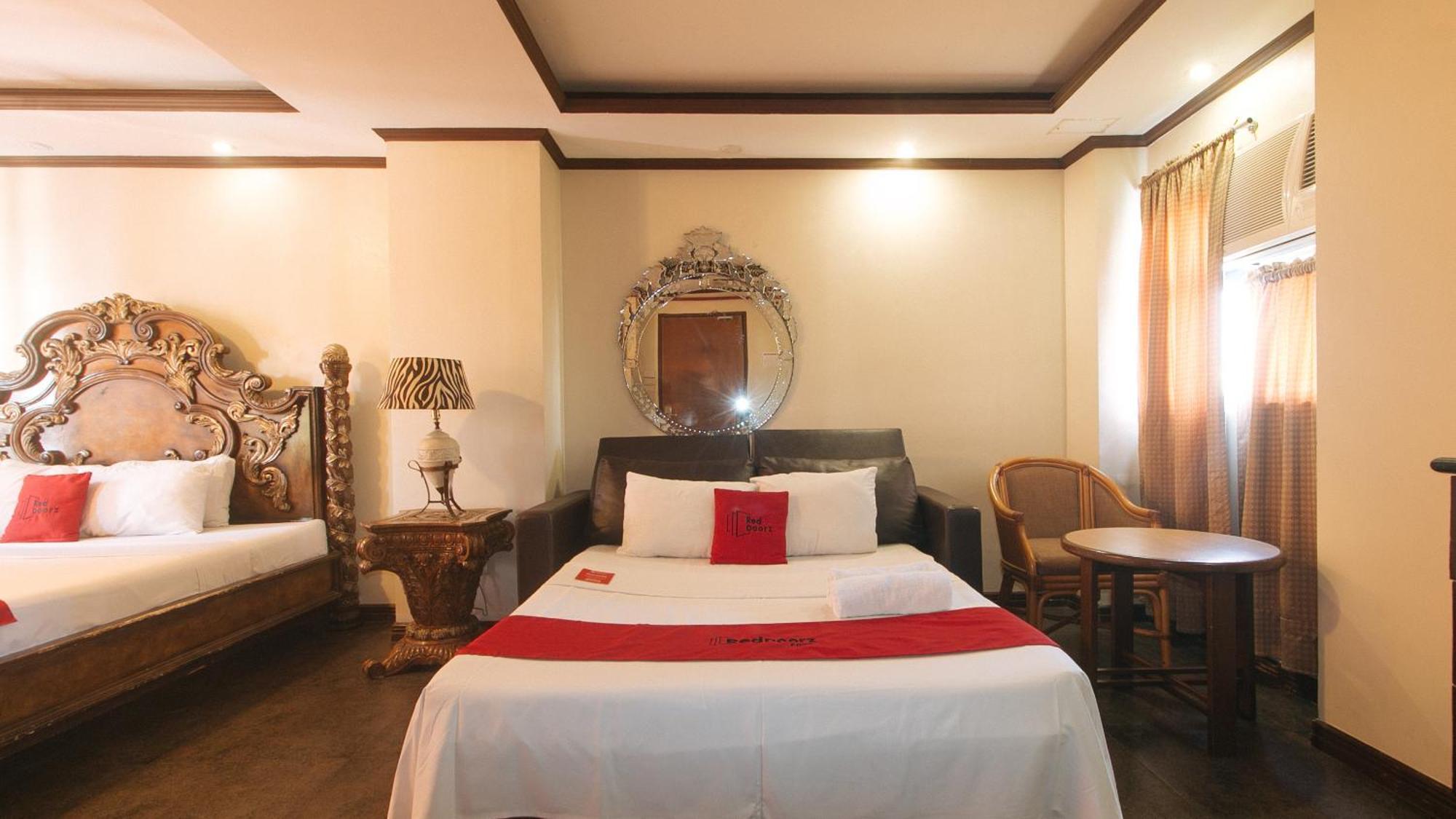 Reddoorz New Era Budget Mabolo Former Reddoorz Near Landers Superstore Hotel Cebu