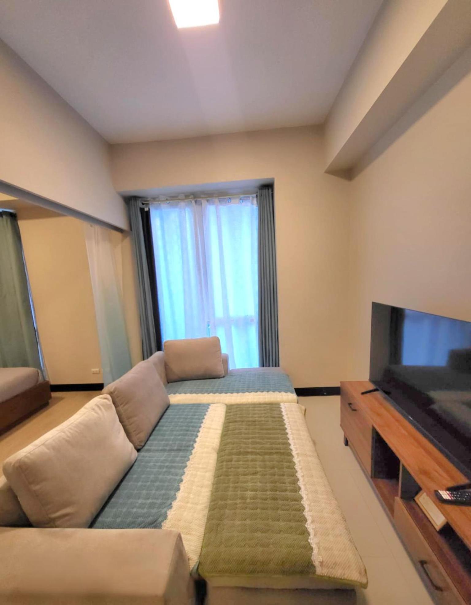 Mactan Newtown 8newtown Boulevard Rm6 Aparthotel Lapu-Lapu City