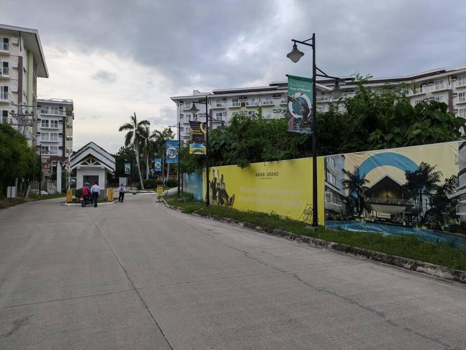 Perfect Budget Near Airport Apartment *