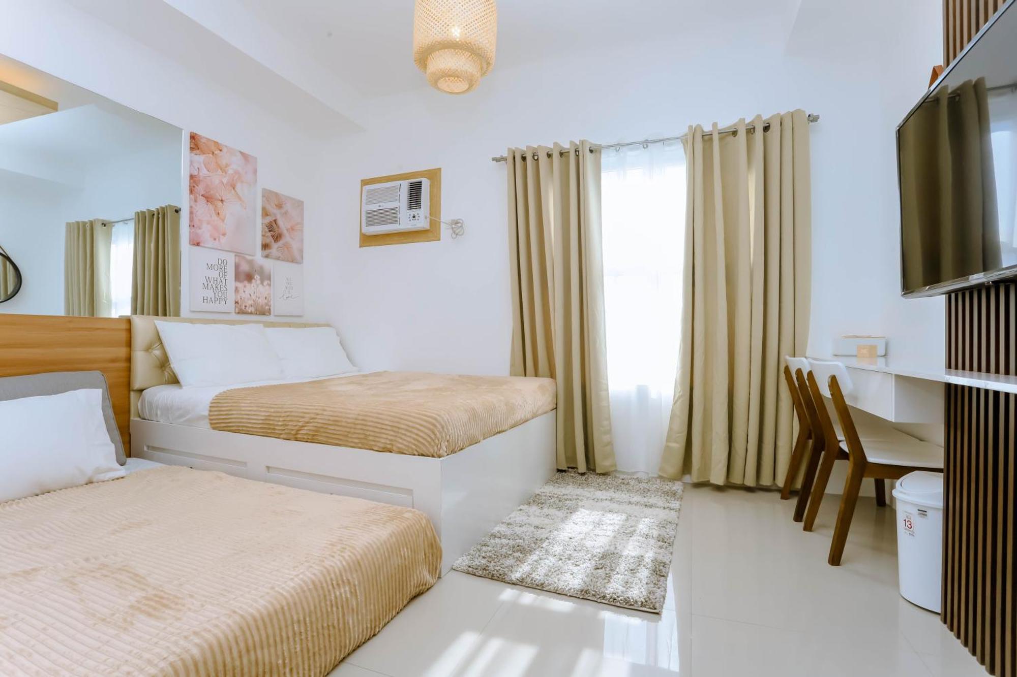 Staycation Minimalist With Rooftop Pool And Netflix Cebu