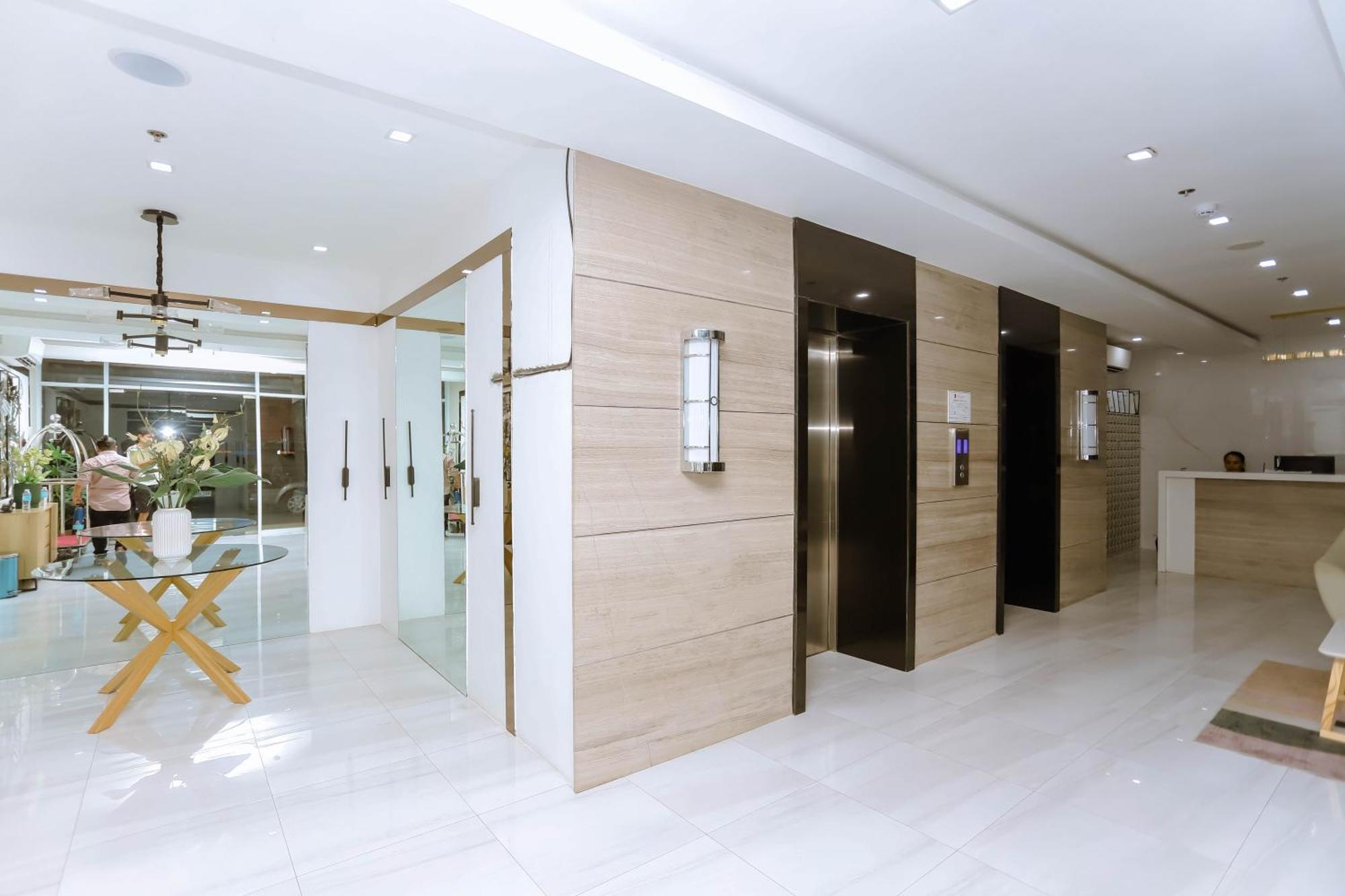 Apartamento Staycation Minimalist With Rooftop Pool And Netflix *