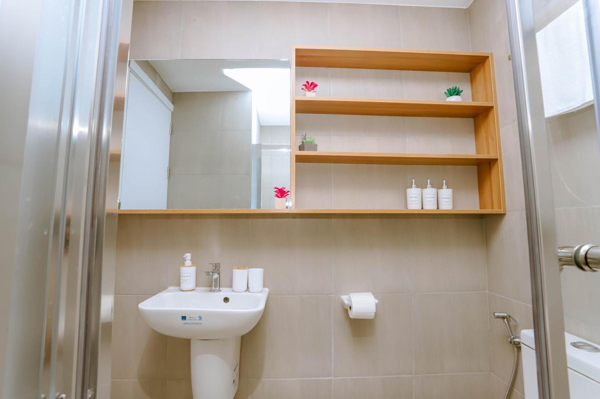 Staycation Minimalist With Rooftop Pool And Netflix Cebu