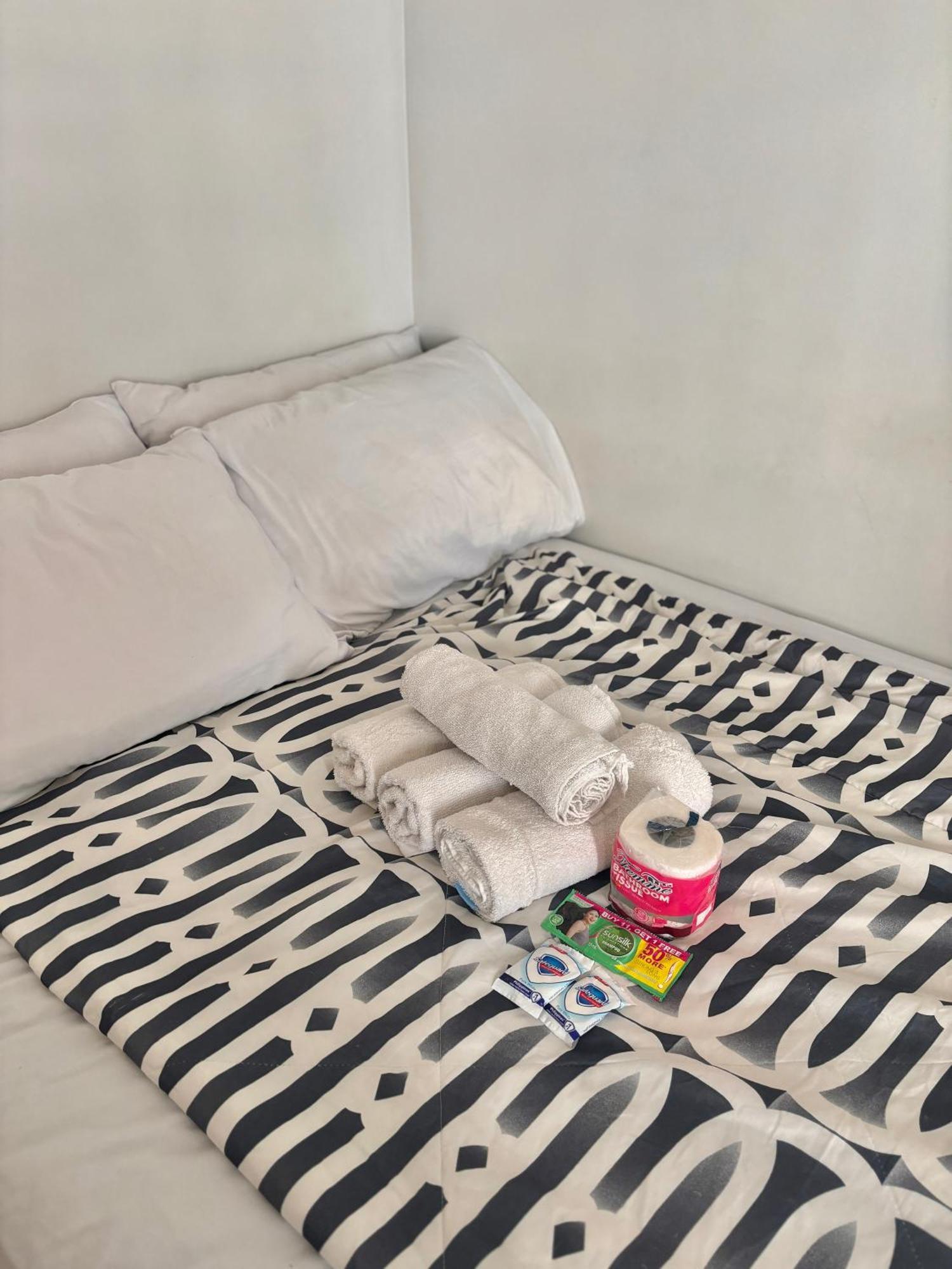 Cozy Type Near It Park With Pool, Netflix & Wifi