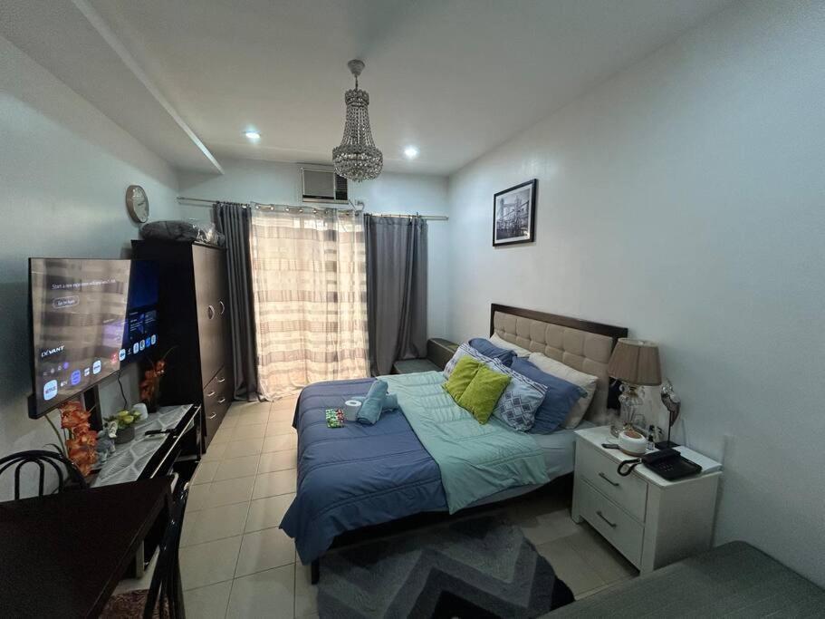 Apartment Trillium 8f Pet Friendly With 1bed 2sofabeds And Balcony Near Ayala Center Mall *