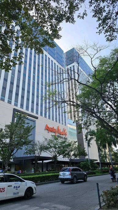One Bedroom Unit Avida Tower 2 * Cebu