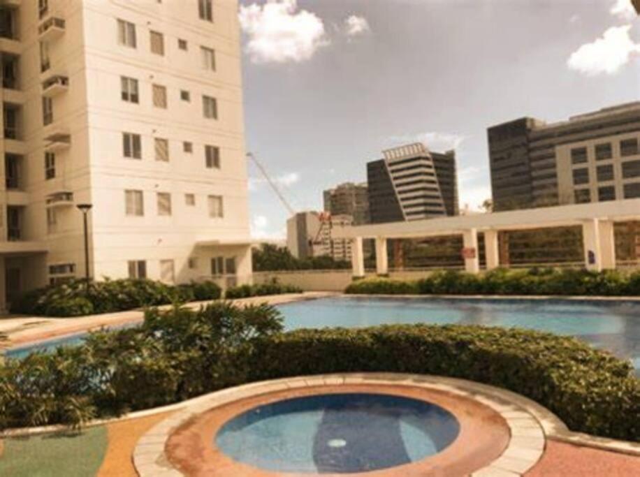Apartment One Bedroom Unit Avida Tower 2 Cebu