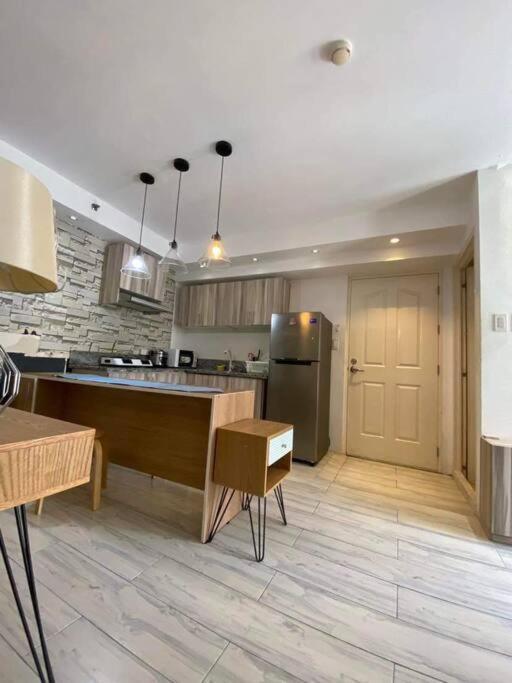 Apartment One Bedroom Unit Avida Tower 2 Cebu