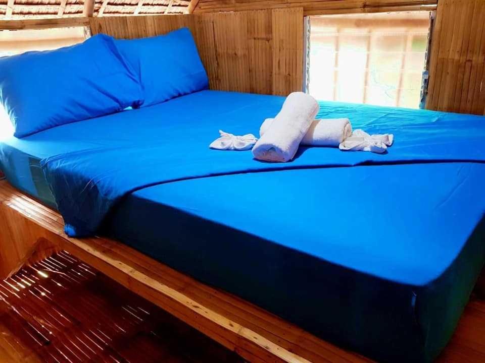 Nirvana Bamboo & Dive Moalboal