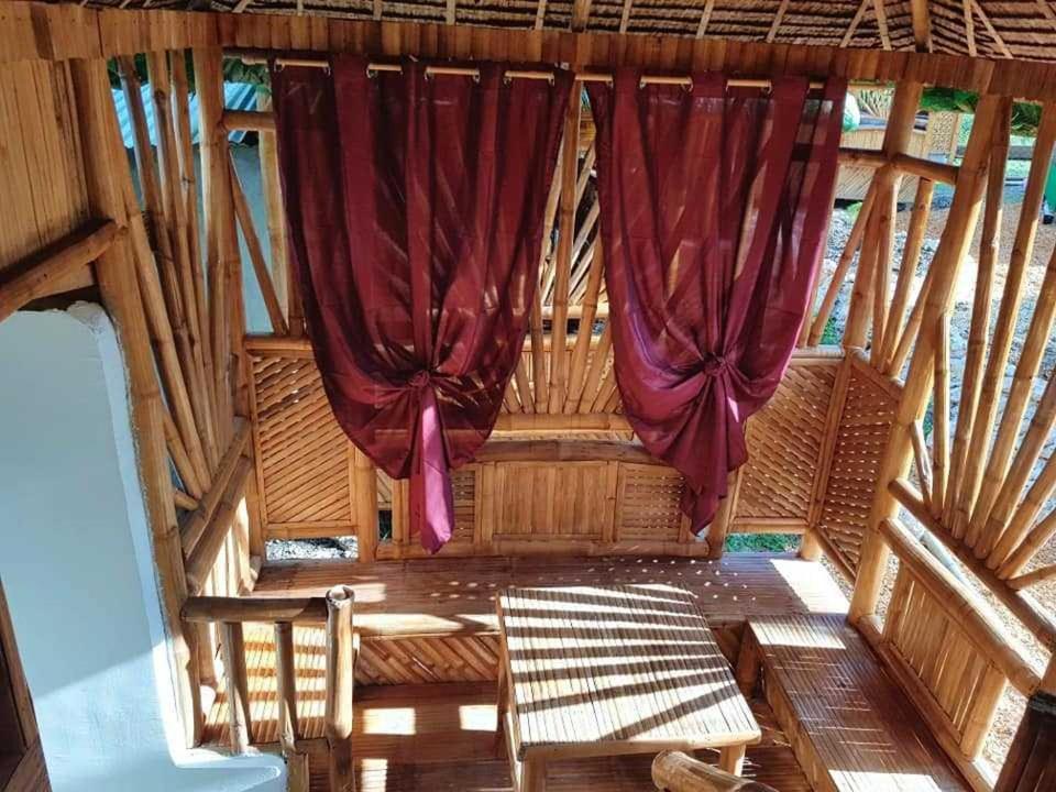 Resort Nirvana Bamboo & Dive Moalboal