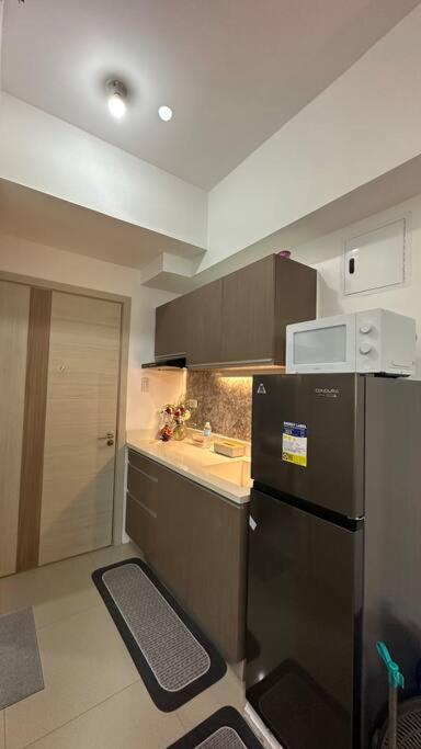 Cozy Corner In By Yhang Apartment