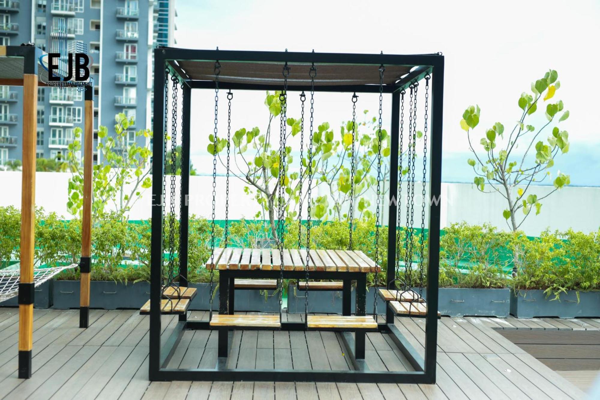 Mactan Newtown Near International Airport Apartment Lapu-Lapu City