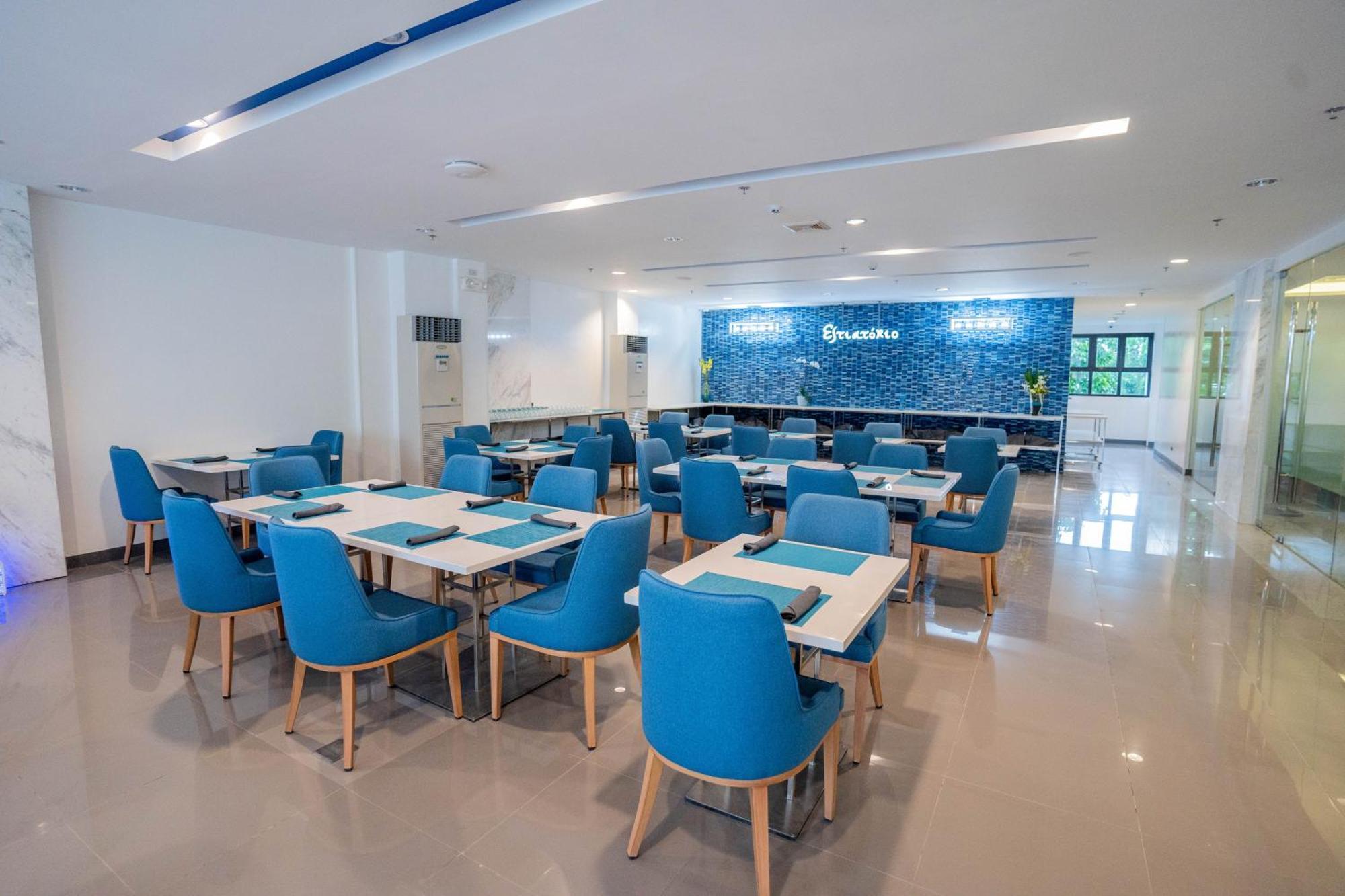 Stacia Hotel