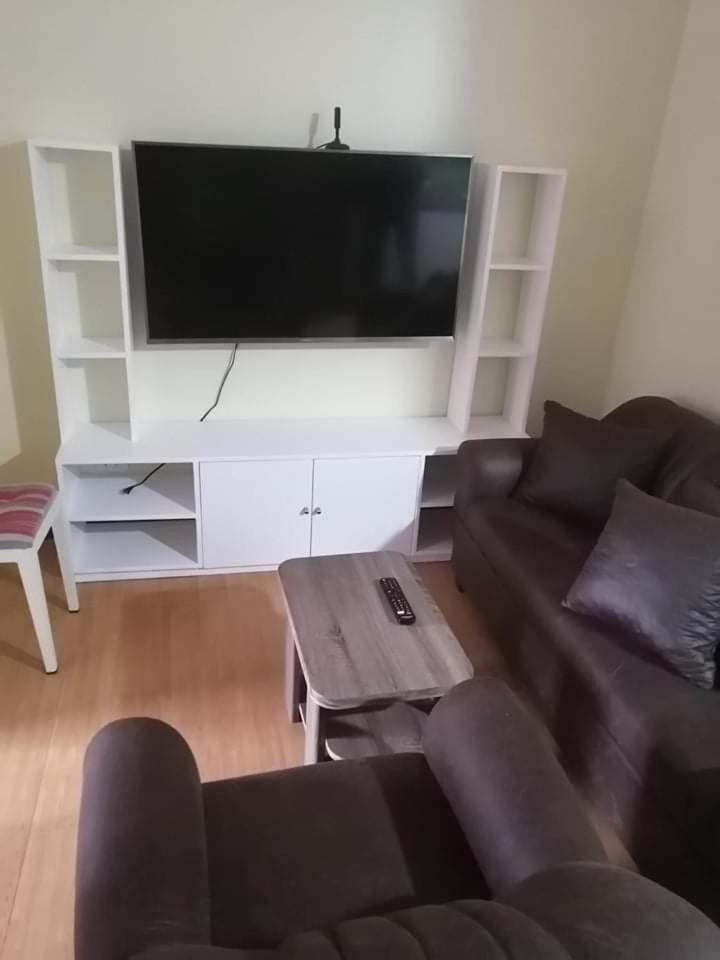 Udh 2 Bedroom Condo, Hernan Cortes, Cebu