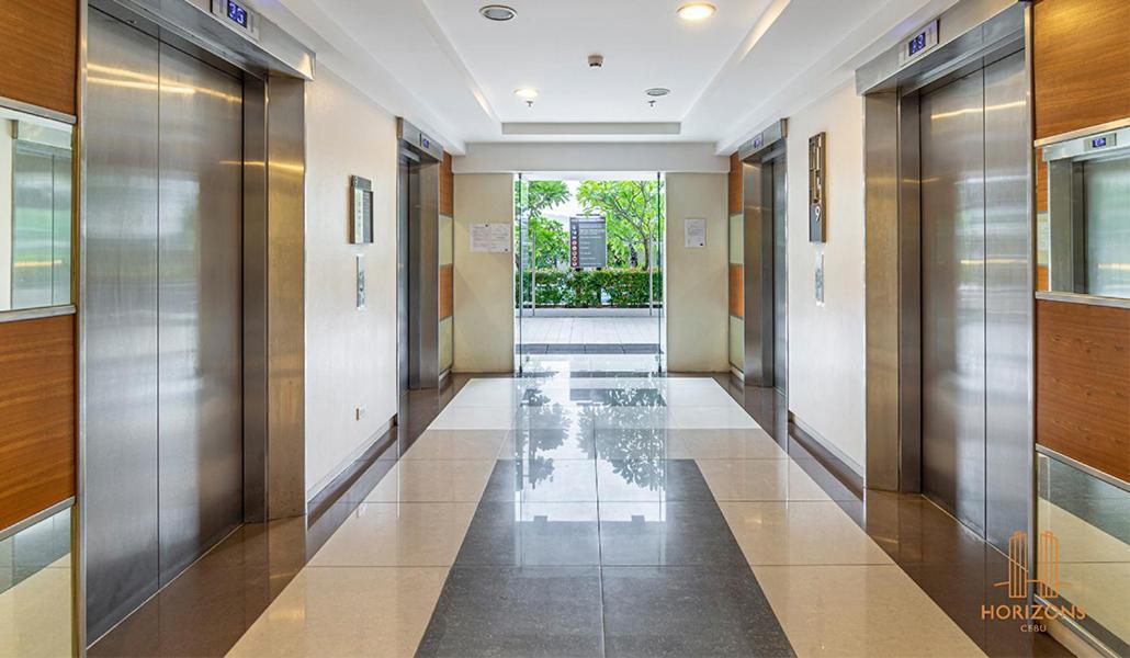 Aeya's - Horizon 101, Apartment *