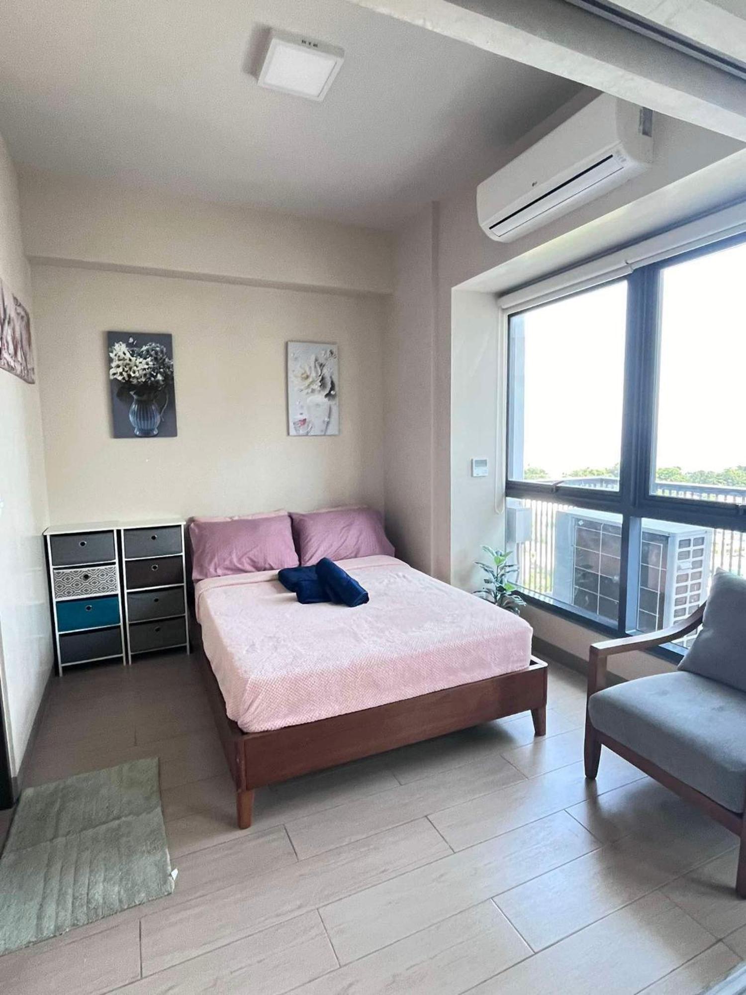 Mactan Newtown With Pool Access Apartment *