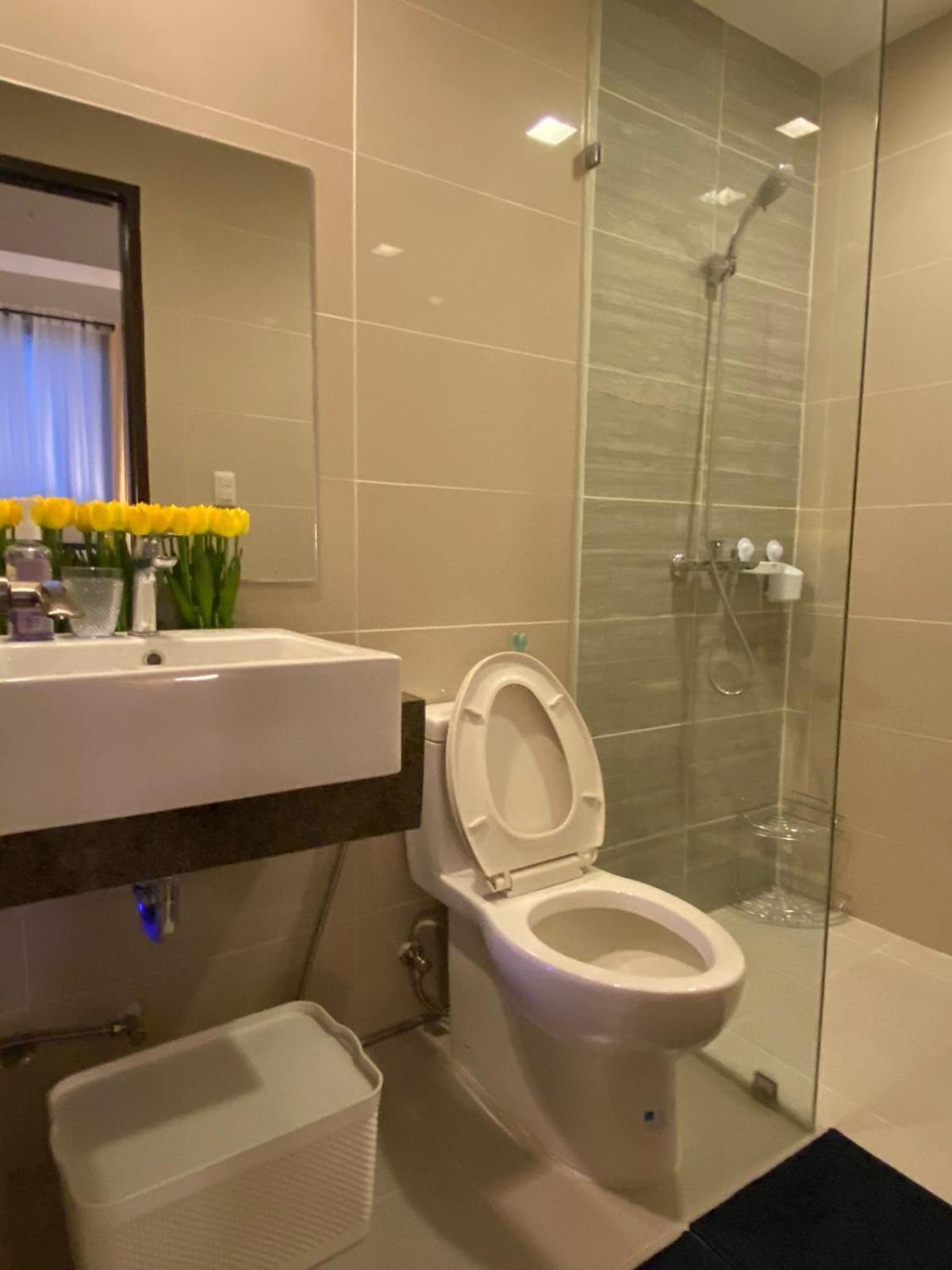 1br Mactan Newtown Oceanview *