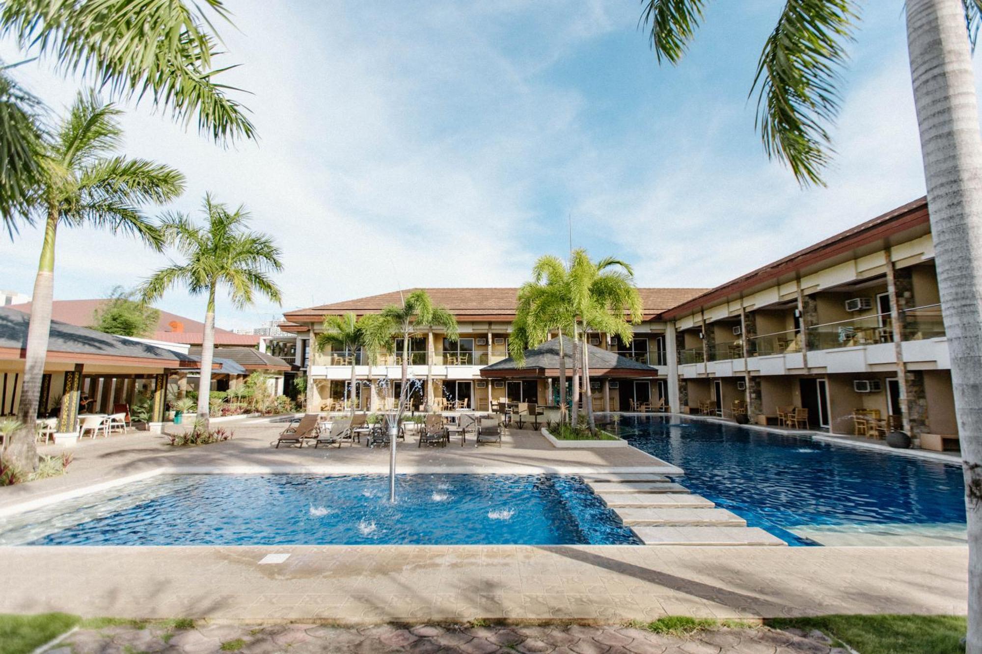 Westown Lagoon - South Wing Resort