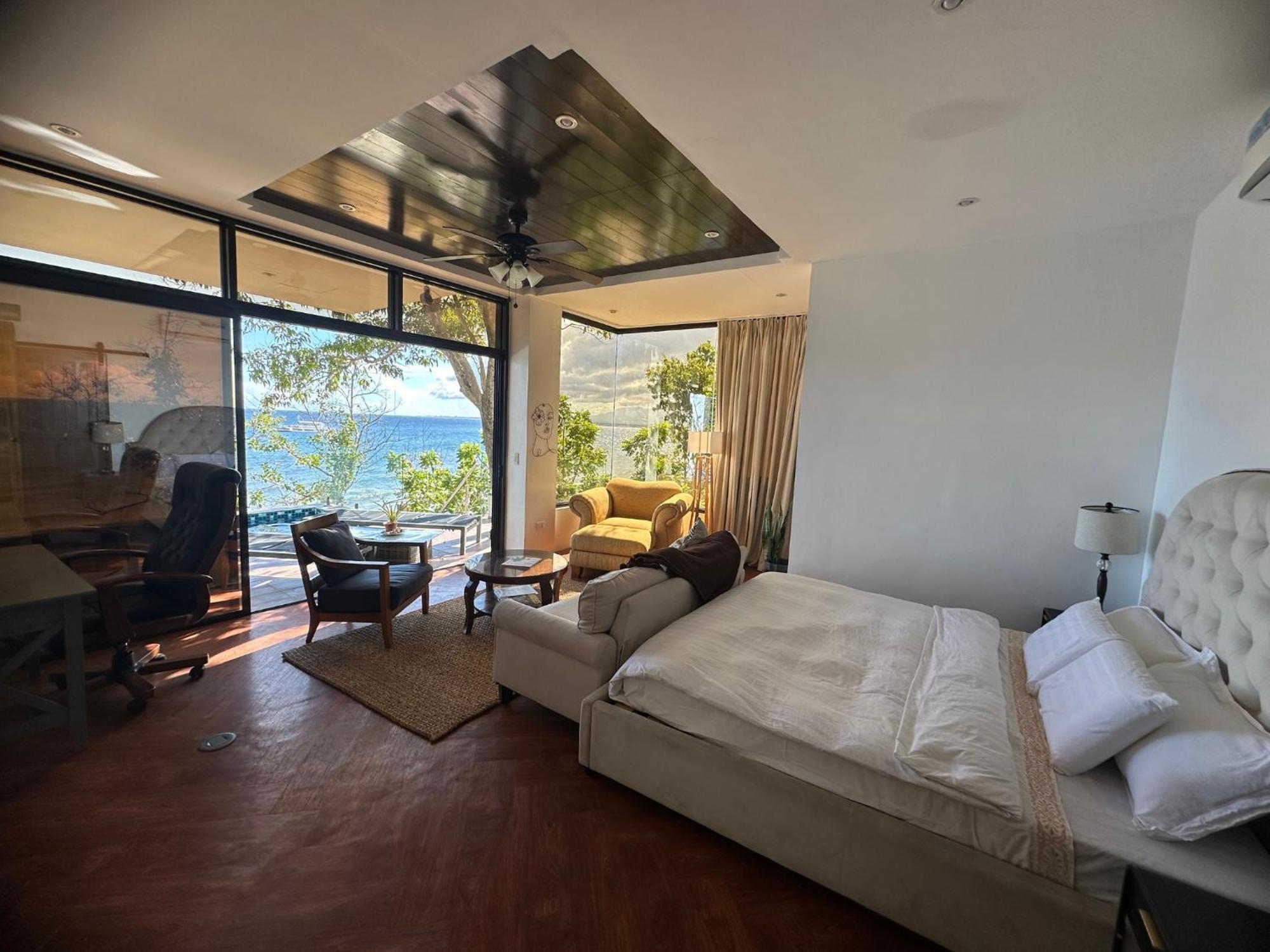 The French Villa-santander Cebu Hotel