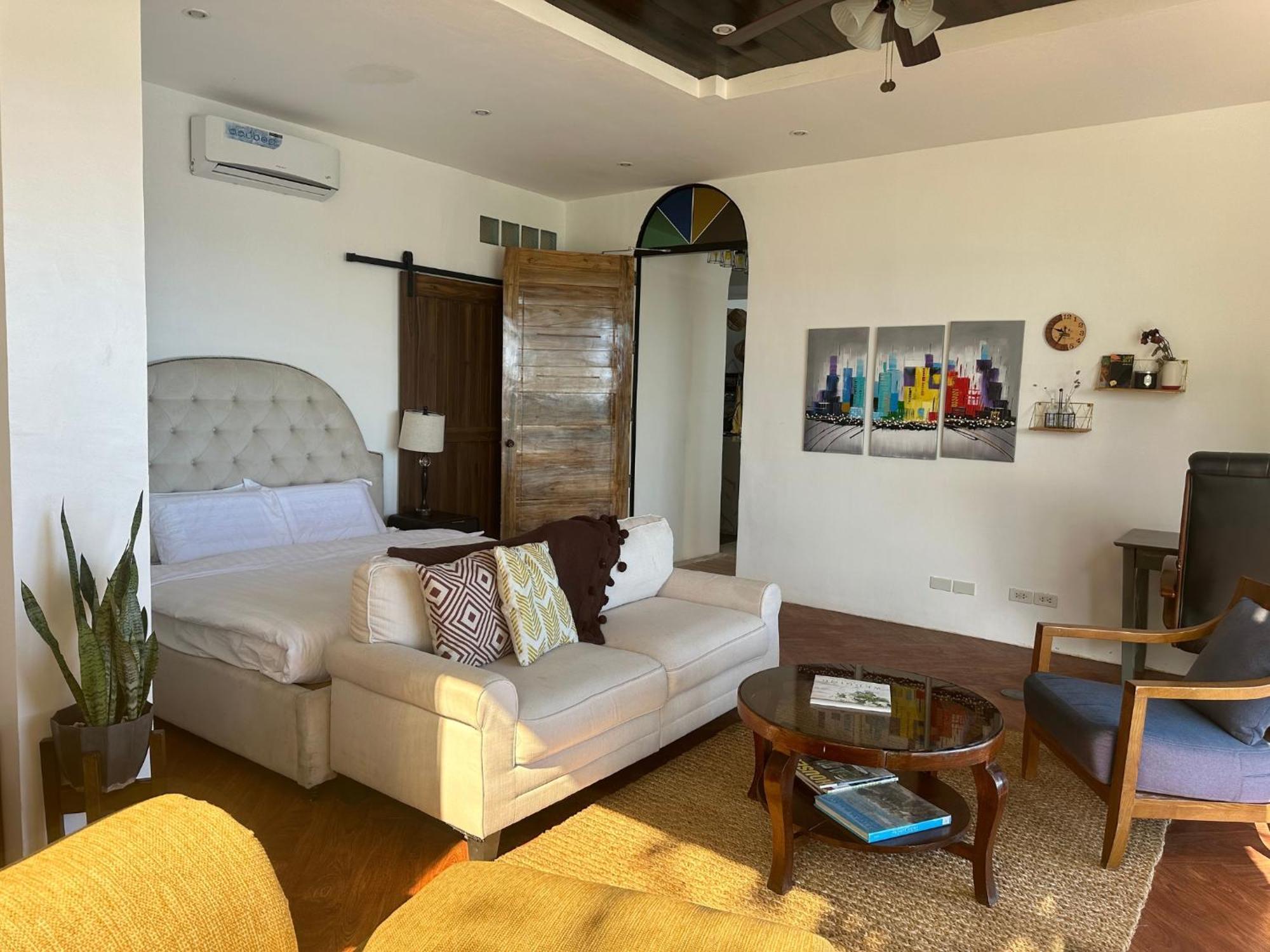 The French Villa-santander Cebu Santander