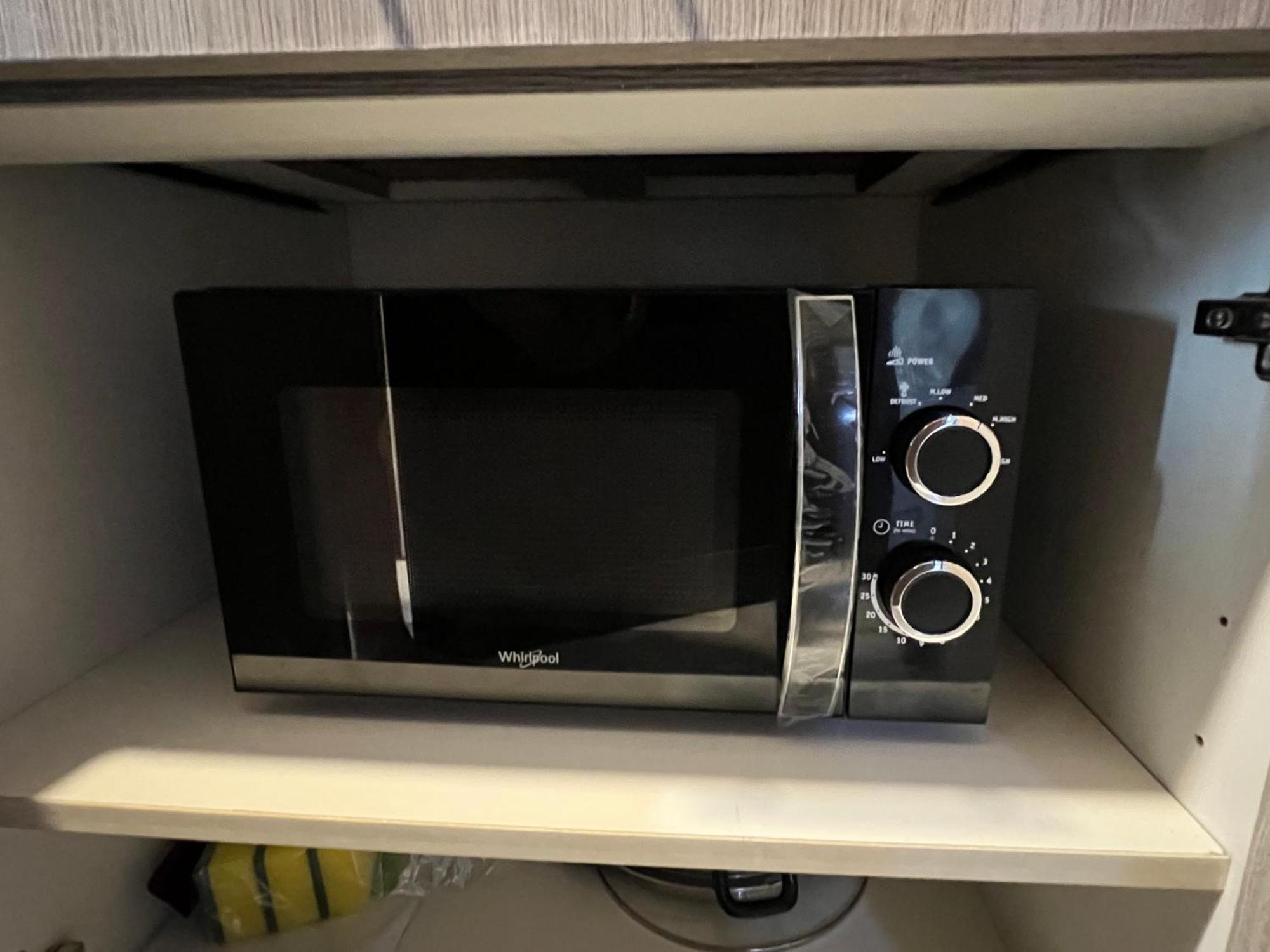 Apartment Near Uptown Pool Netflix Fast Wifi