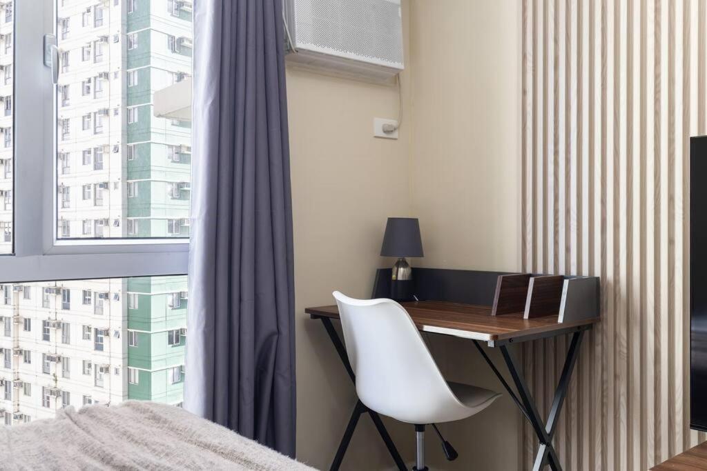 Furnished In Avida Towers Riala, It Park With Fast Wifi, Netflix, Pool And Apartment