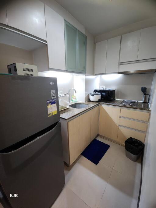 Apartment C1-7g Executive With Pool , 8boulevard Mactan Newtown Lapu-Lapu City