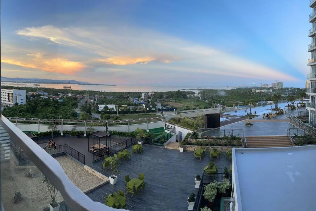 C1-7g Executive With Pool , 8boulevard Mactan Newtown Lapu-Lapu City