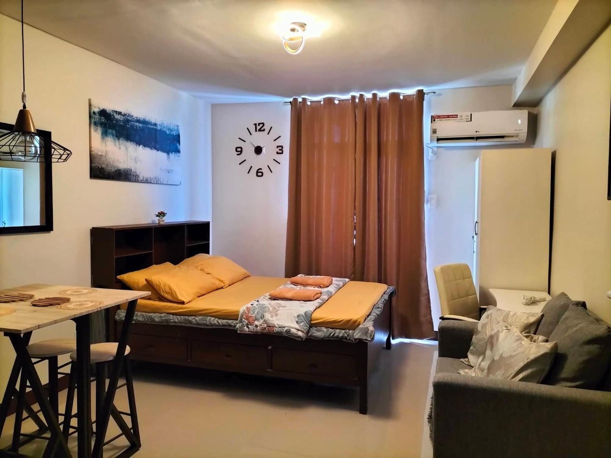 Spacious Minimalist *