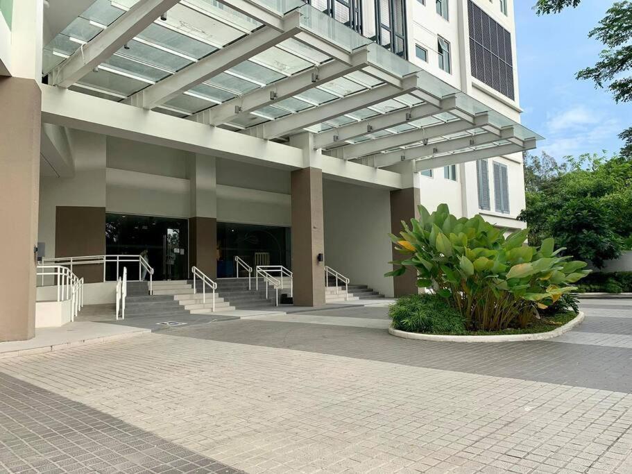 Apartment Solinea T3 805-a Elegant Cebu