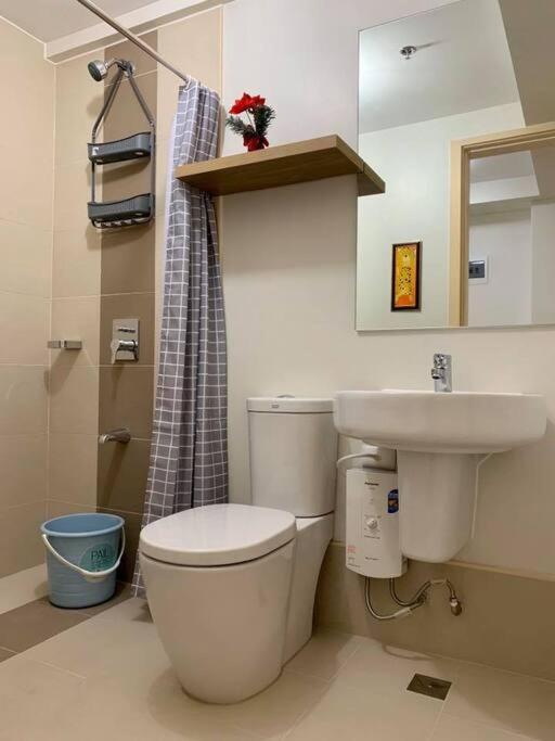 Solinea Tower 3, Lazuli 2709a Apartment