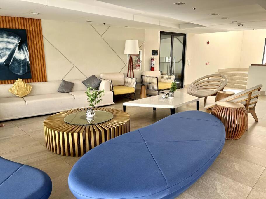 Solinea Tower 3, Lazuli 2506a * Cebu