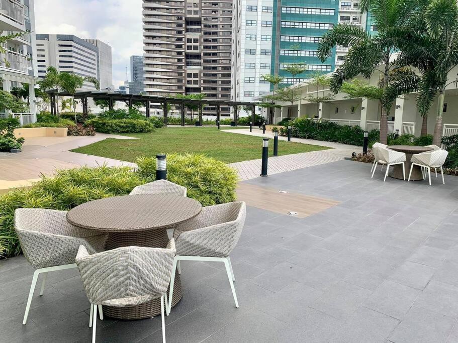 Apartment Solinea Tower 3, Lazuli 2505a *