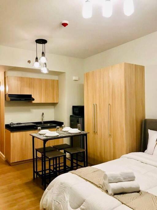 Solinea Tower 3, Lazuli 2015b Apartment