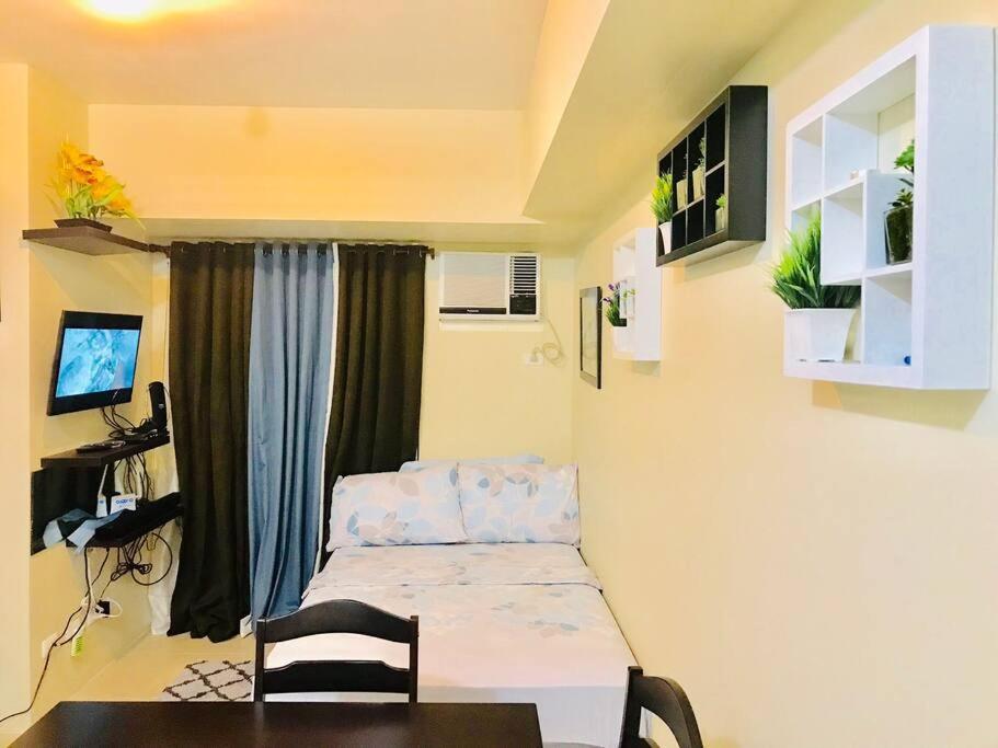 Avida Riala T2 909 Comfy Internet Netflix Apartment *