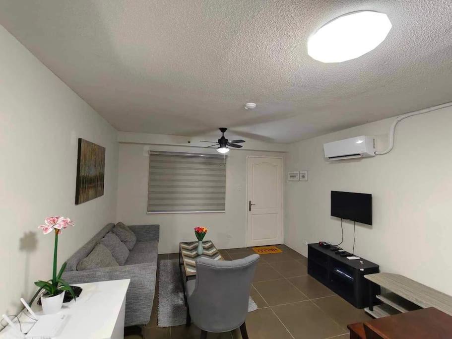 Amalfi De Mare T2 Unit 104 2br Internet Netflix *