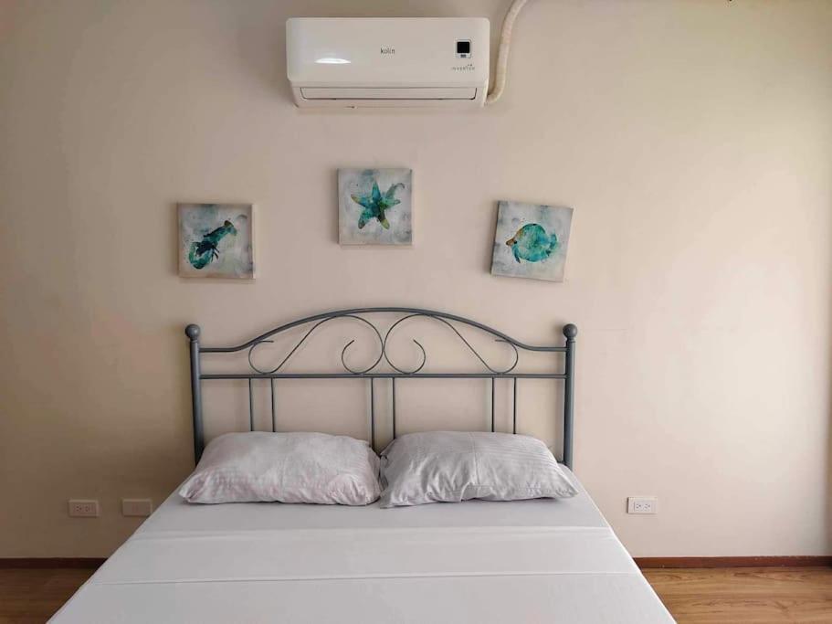 Amalfi De Mare T2 Unit 104 2br Internet Netflix Cebu