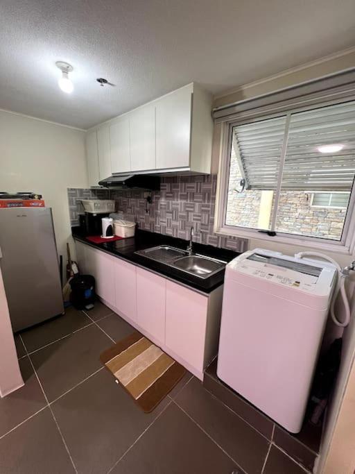 Amalfi De Mare T2 Unit 104 2br Internet Netflix * Cebu